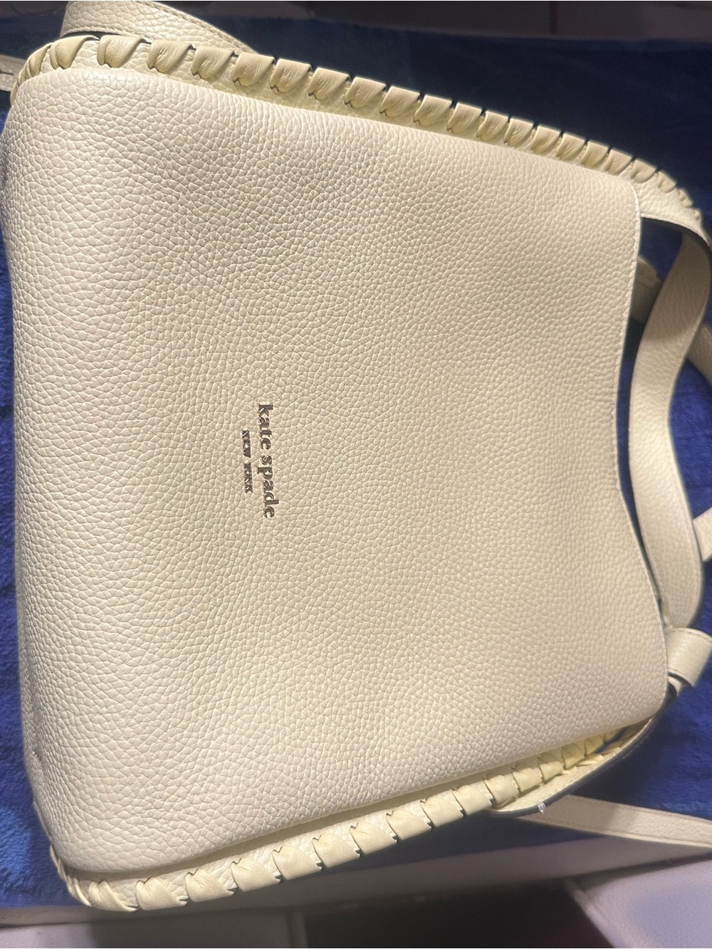 New w/o tags kate spade Lt Yellow Pebbled Leather Crossbody with Whipstitch Trim